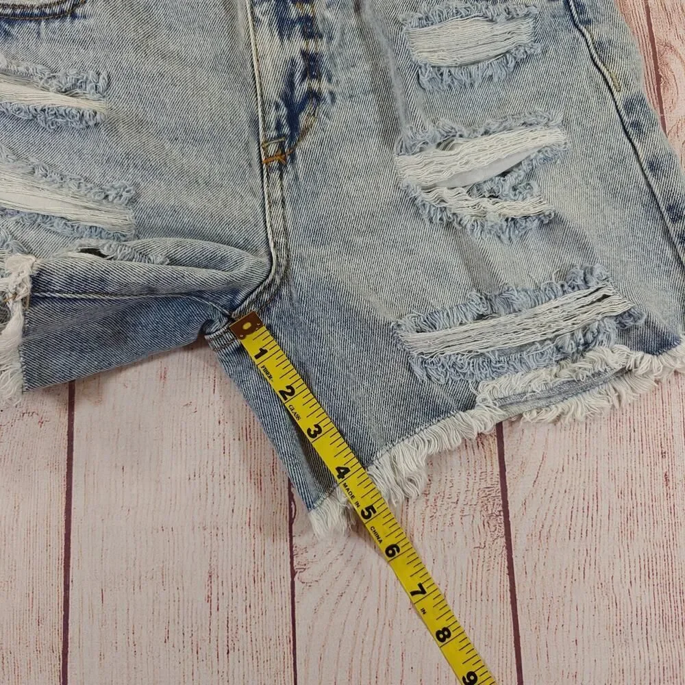 Celebrity Pink the Bobby high rise boyfriend destructed shorts sz 5/27